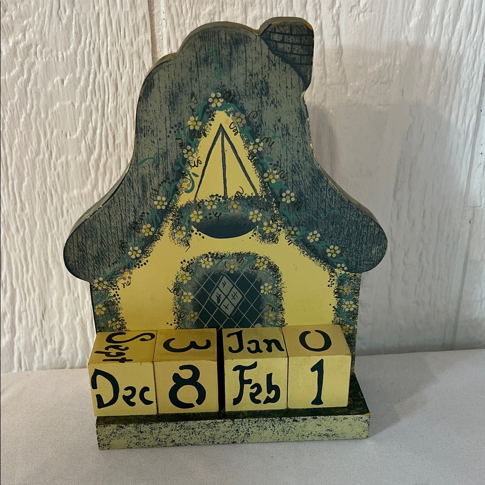 Charming Cottage Perpetual Calendar